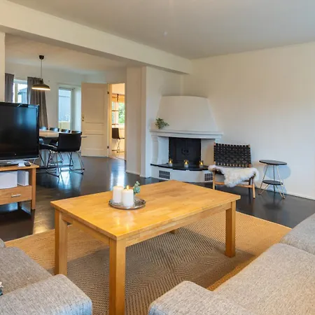 Explore Apartment Tromso